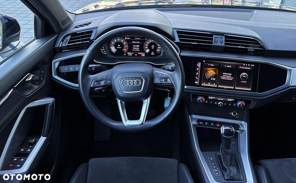 Audi Q3 Sportback - 13