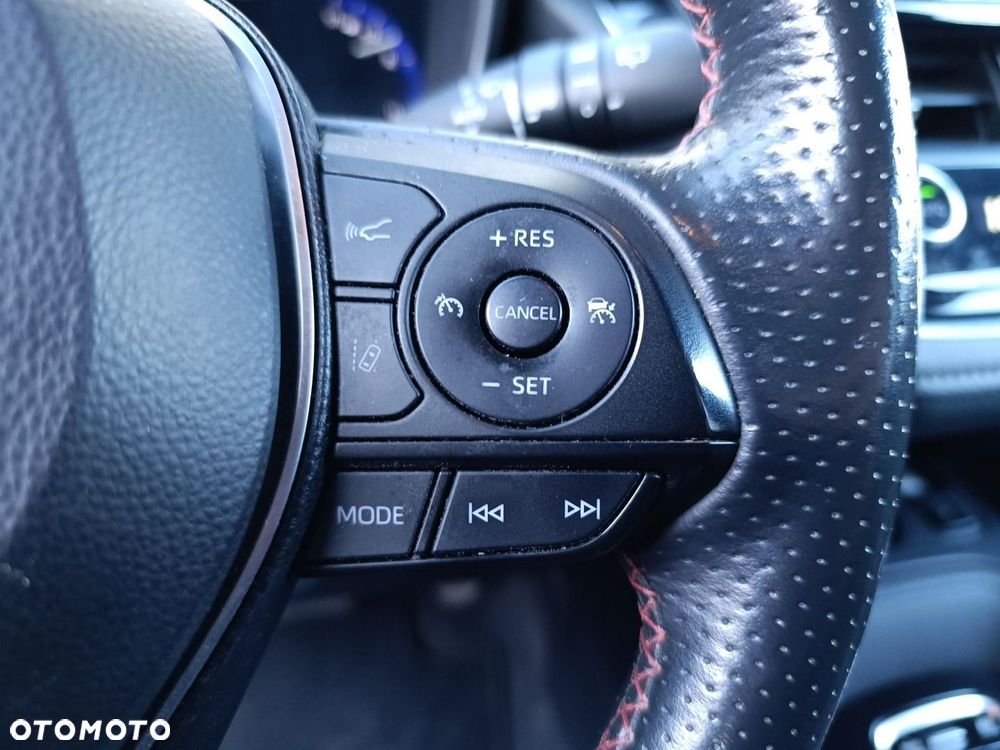 Toyota Corolla 1.8 Hybrid GR Sport - 18