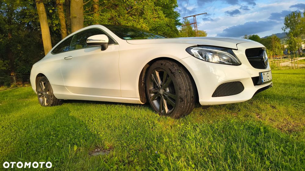 Mercedes-Benz Klasa C 300 7G-TRONIC AMG Line - 12