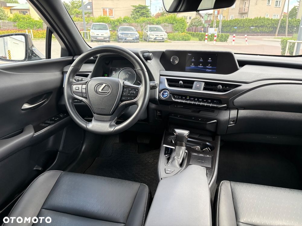 Lexus UX 250h GPF F Impression 2WD - 12