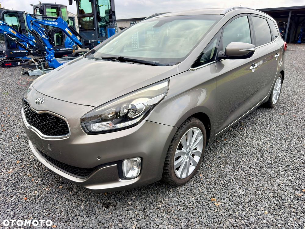 Kia Carens