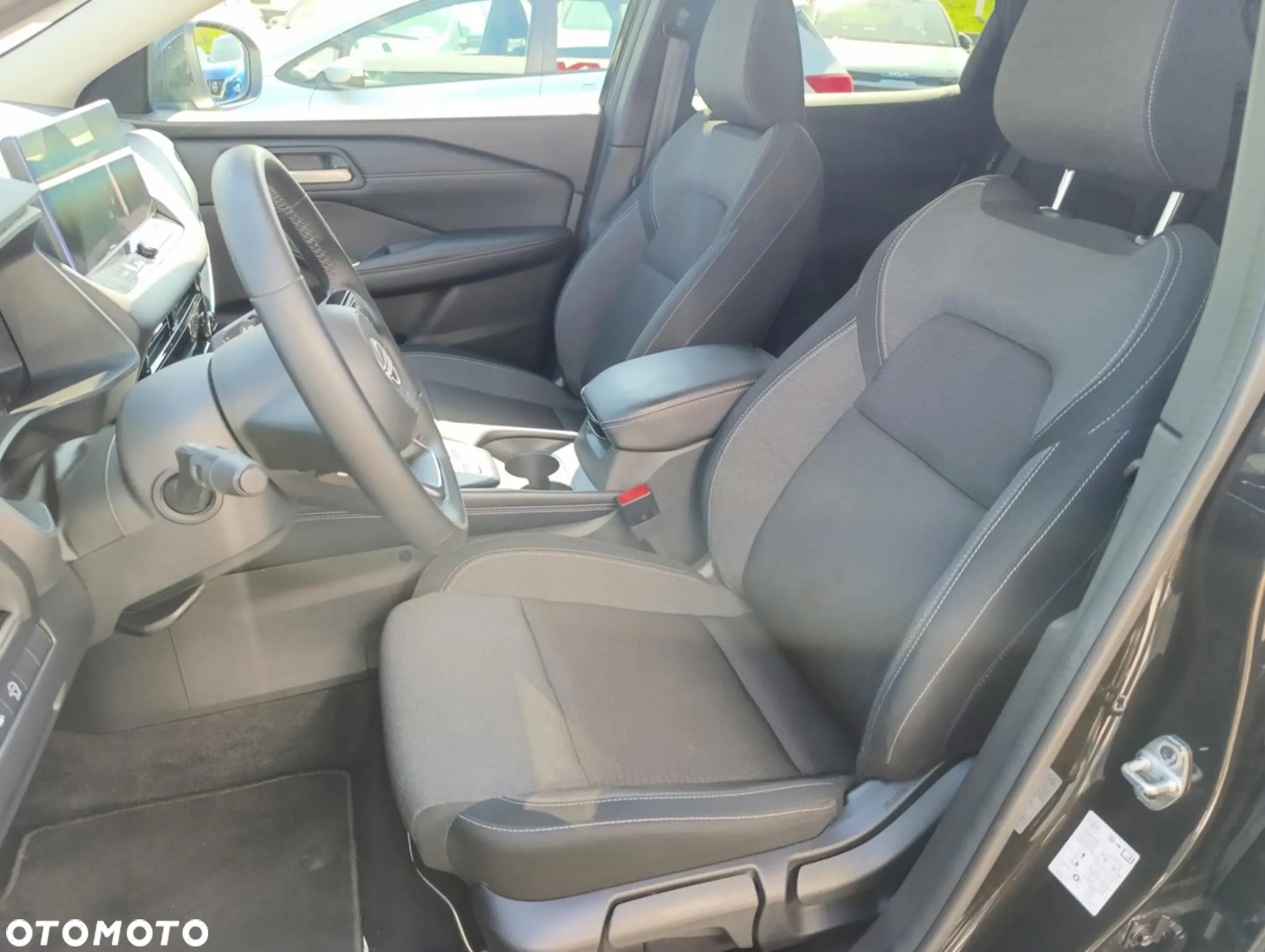 Nissan Qashqai 1.3 DIG-T mHEV N-Connecta - 6
