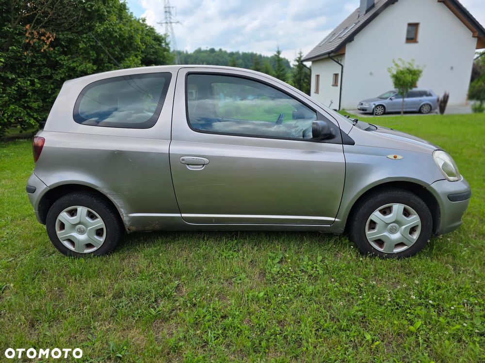Toyota Yaris 1.4 D-4D - 5