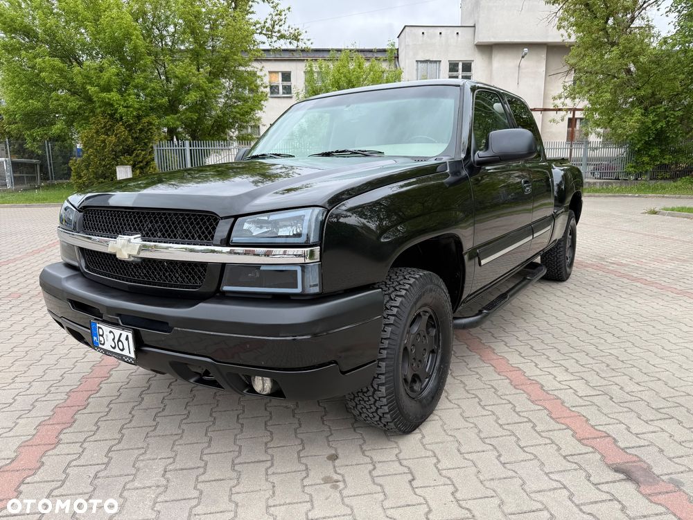 Chevrolet Silverado - 2