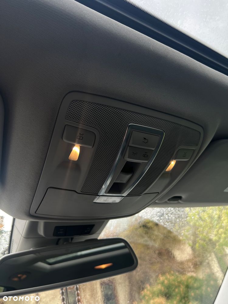 Mercedes-Benz ML - 14