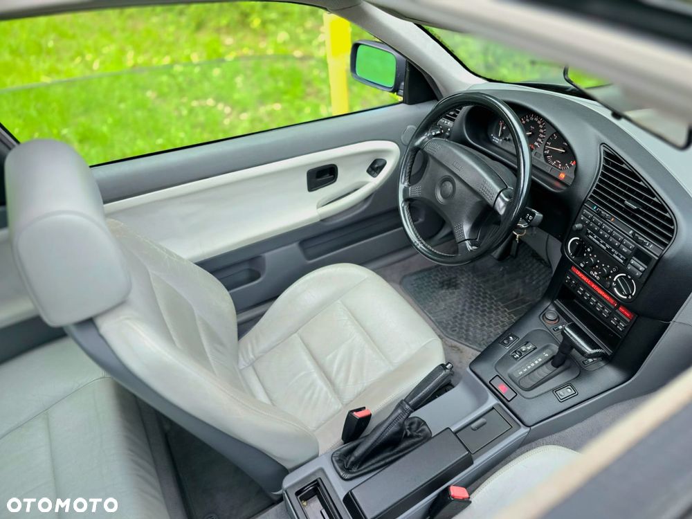 BMW Seria 3 - 26