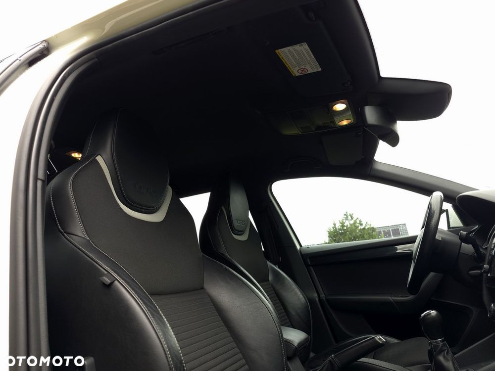 Skoda Octavia 2.0 TDI RS - 26