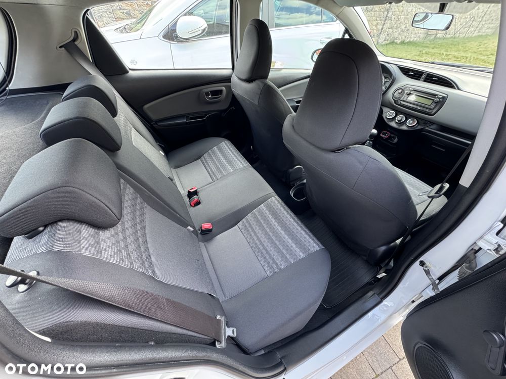 Toyota Yaris 1.33 Active EU6 - 22