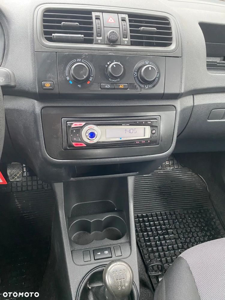 Skoda Fabia 1.4 16V Comfort - 24