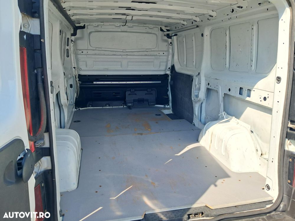 Renault TRAFIC 1.6D 120CP - 5