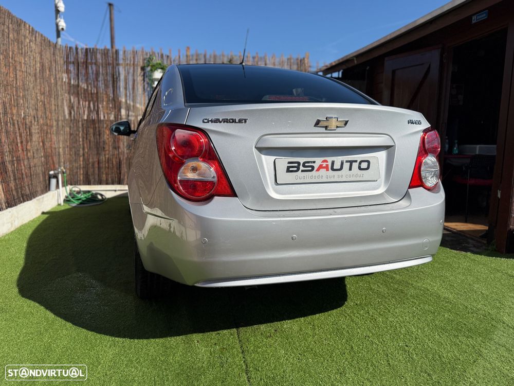 Chevrolet Aveo 1.3 VCDi LTZ - 9