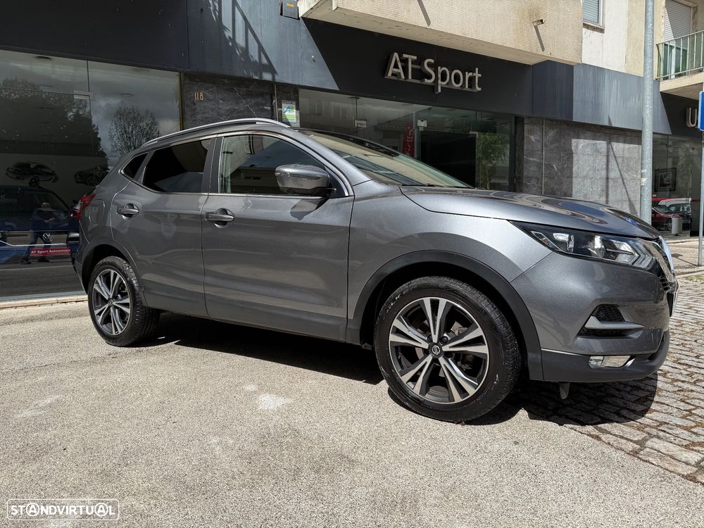 Nissan Qashqai 1.5 dCi N-Connecta J18+Led - 28