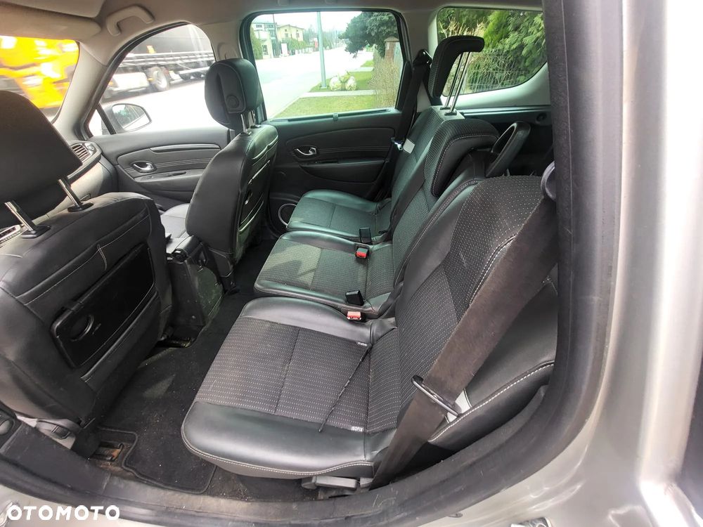 Renault Scenic - 14
