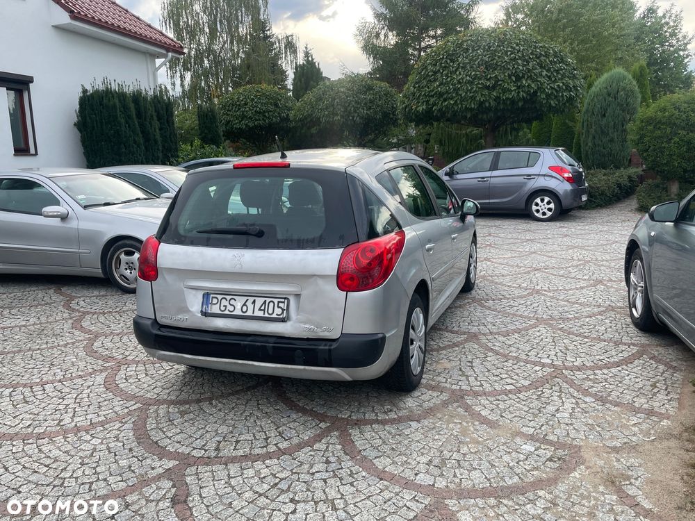 Peugeot 207 1.4 16V Trendy - 5