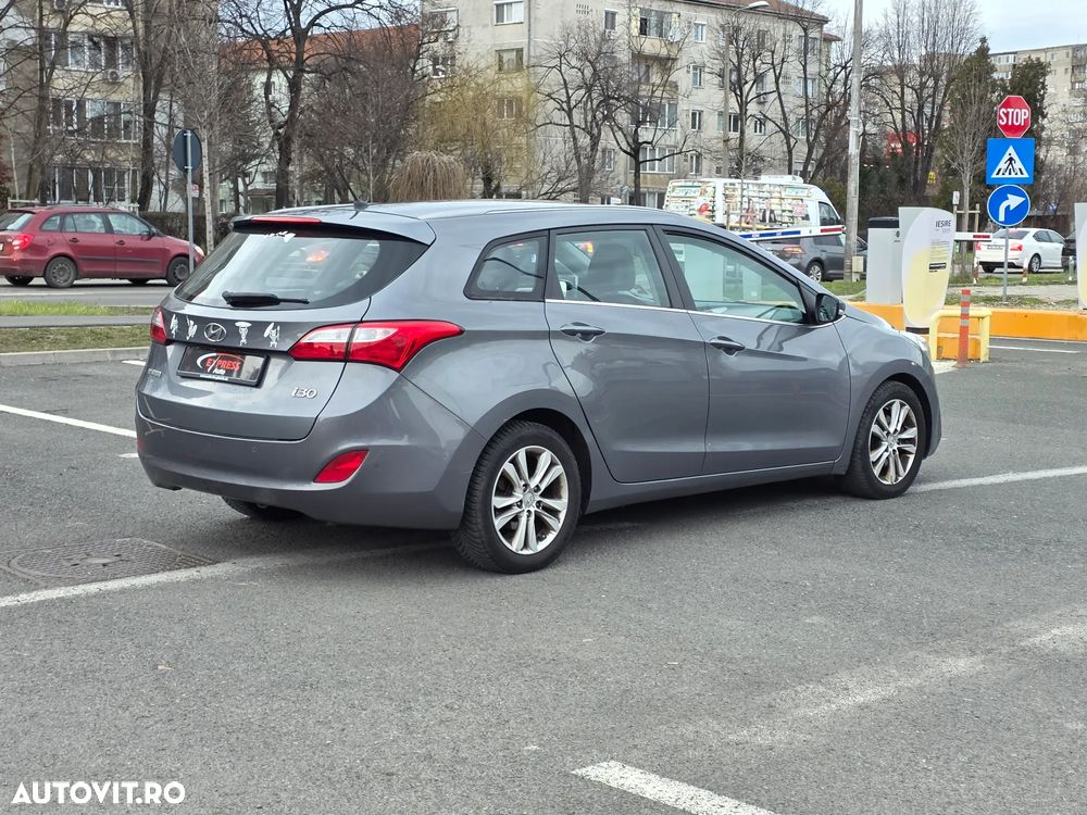 Hyundai i30 1.6 CRDI Exclusive - 5
