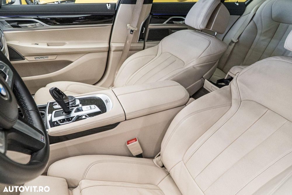 BMW Seria 7 730d xDrive - 21
