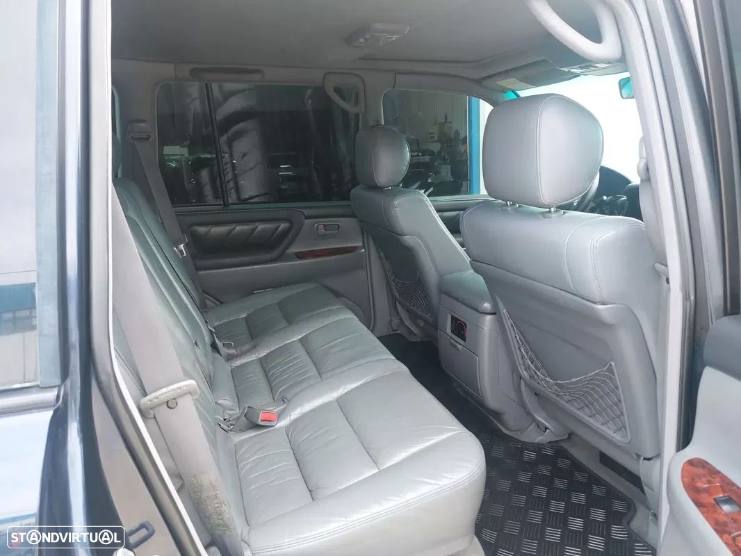 Toyota Land Cruiser SW 4.2 TDi - 23