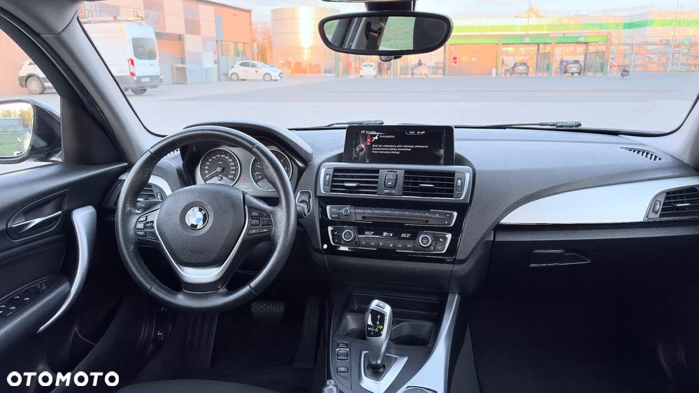 BMW Seria 1 118d Sport Line - 34