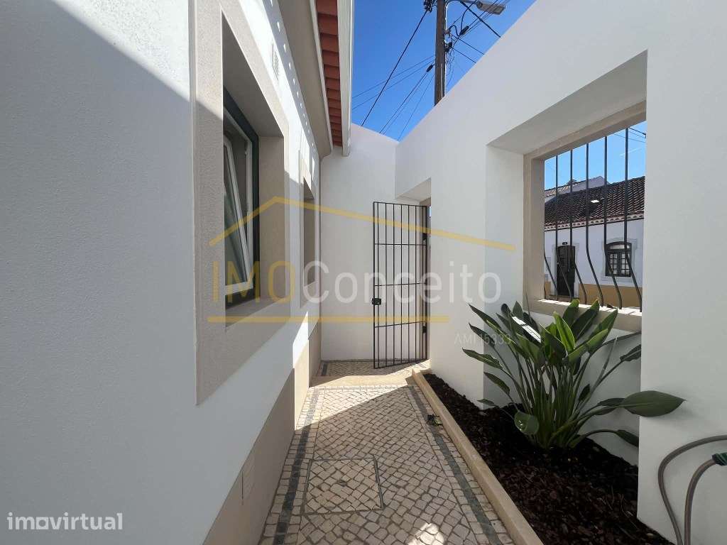 Moradia T3+T1 | Piscina | Golega - Grande imagem: 2/40