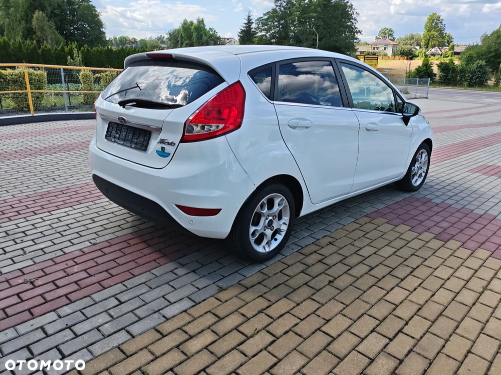 Ford Fiesta - 7