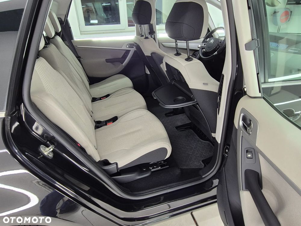 Citroën C4 Picasso VTi 120 Attraction - 27