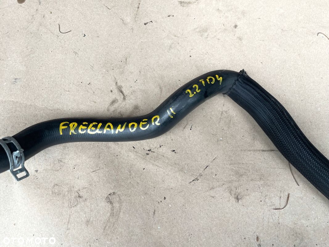FREELANDER II 2,2 PRZEWÓD WODY 6G918274PF - 1