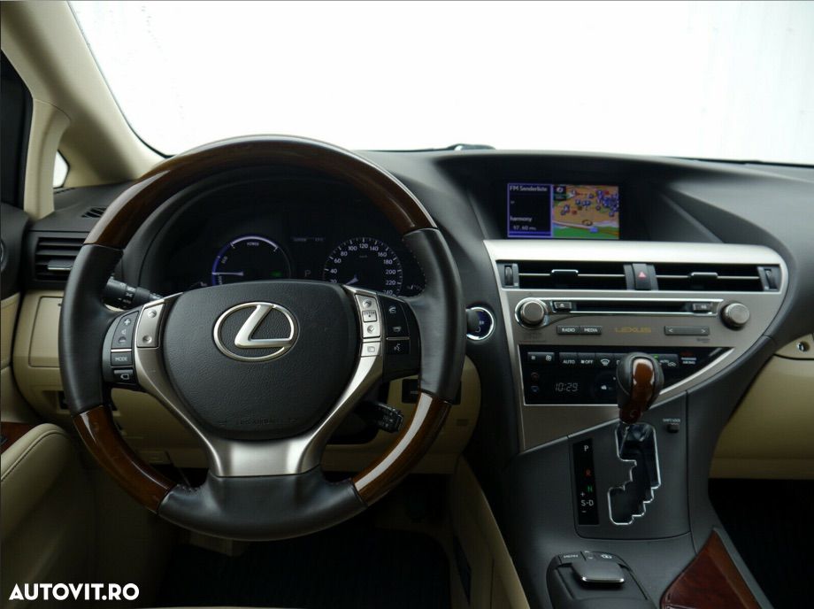 Lexus Seria RX 450h (hybrid) Luxury Line - 15