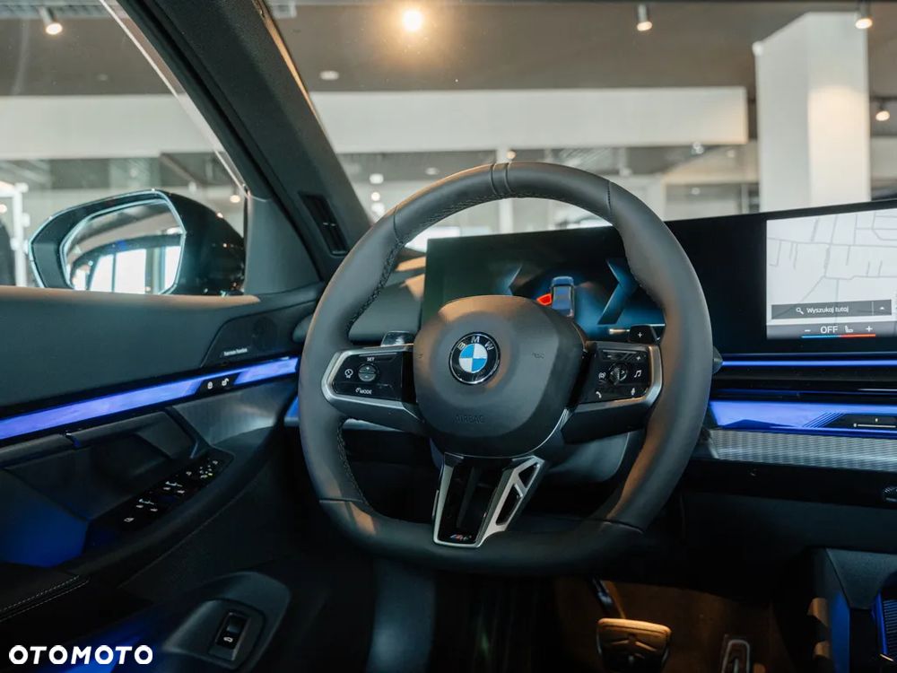 BMW Seria 5 520i - 7