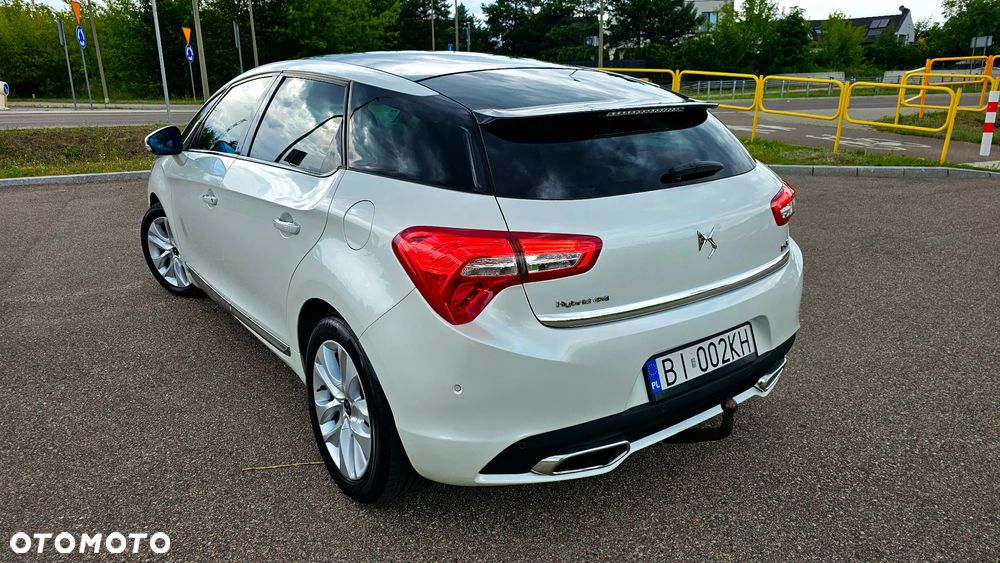 DS Automobiles DS 5 - 12