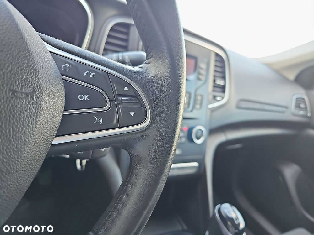 Renault Megane 1.5 Blue dCi Business - 21