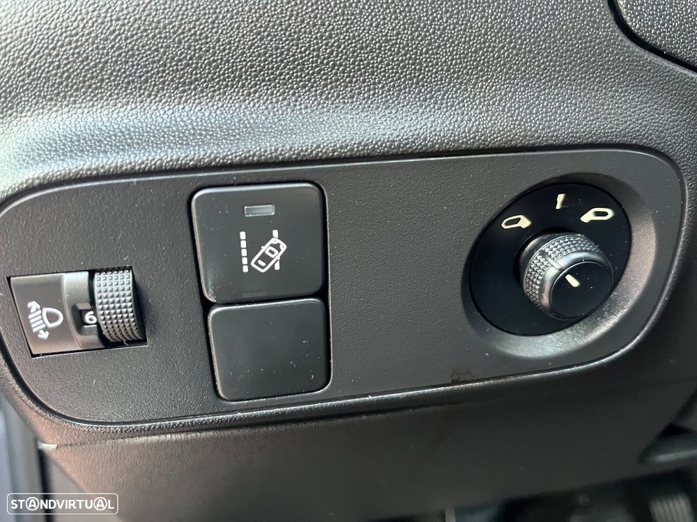 Citroën C3 Pure Tech S&S Feel - 8