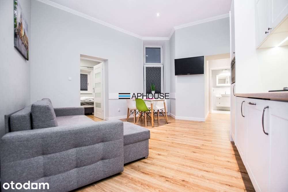 46m2 2 pokoje Stare Miasto UL. Bosacka | UEK PKP
