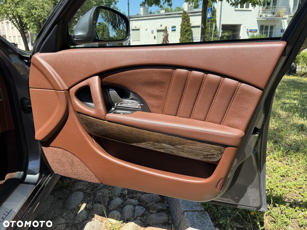 Maserati Quattroporte S - 10