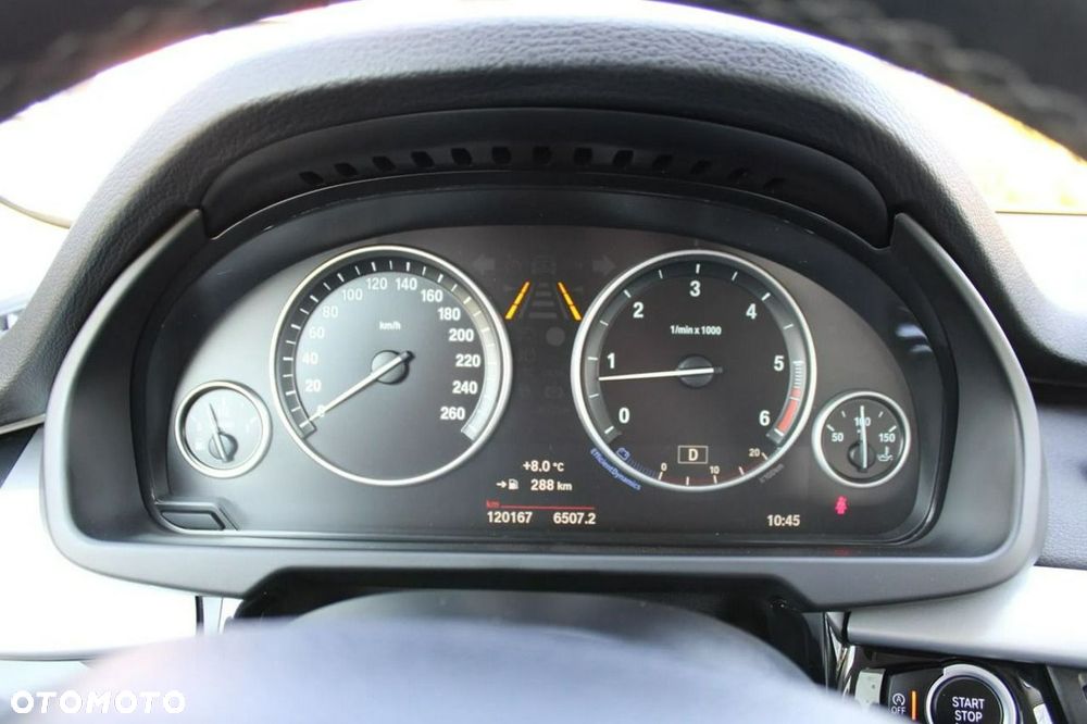 BMW X5 xDrive30d - 18