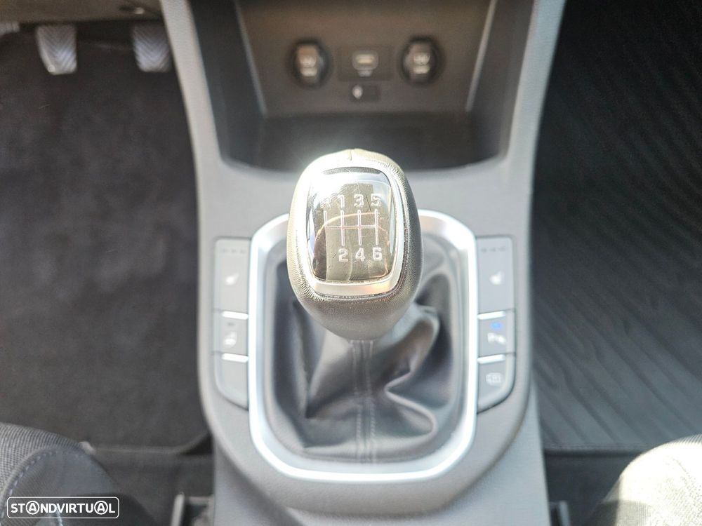 Hyundai i30 SW 1.0 T-GDI Premium - 33