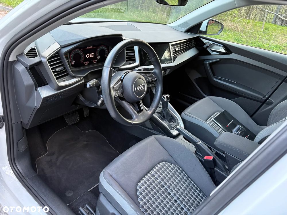 Audi A1 Sportback 25 TFSI S tronic - 8