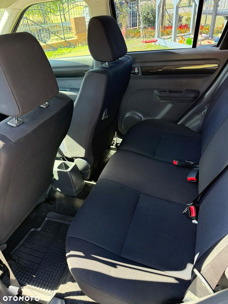 Suzuki Swift 1.3 4x4 Comfort - 12