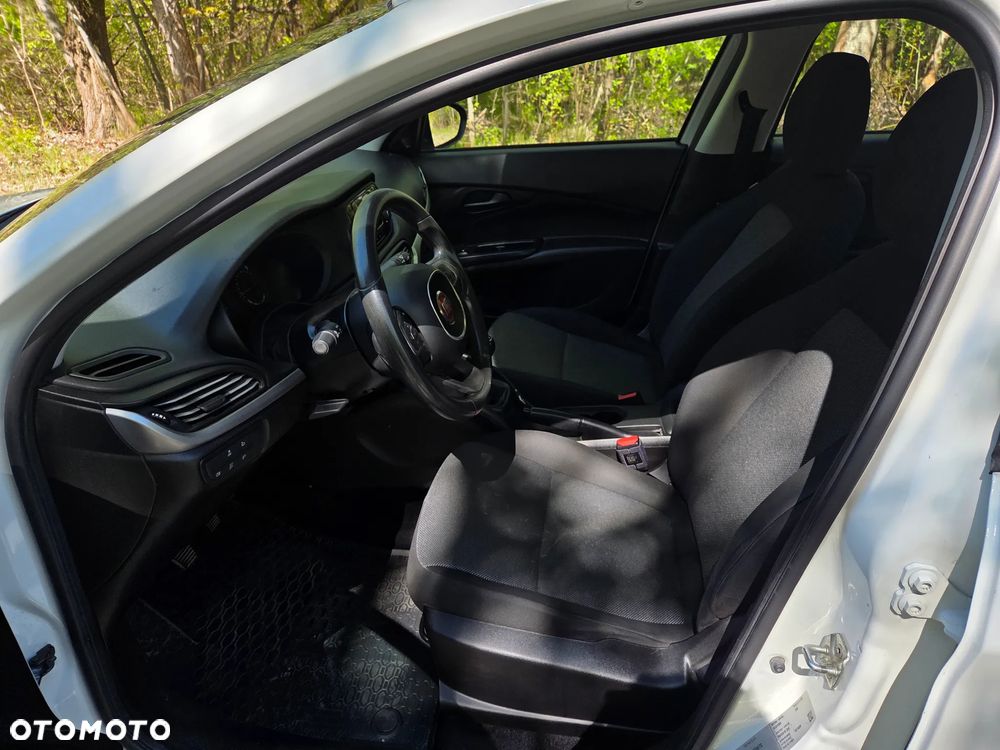Fiat Tipo 1.4 16V EU6d - 12