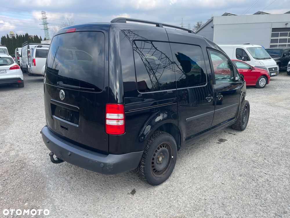 Volkswagen Caddy Comfortline DSG - 4