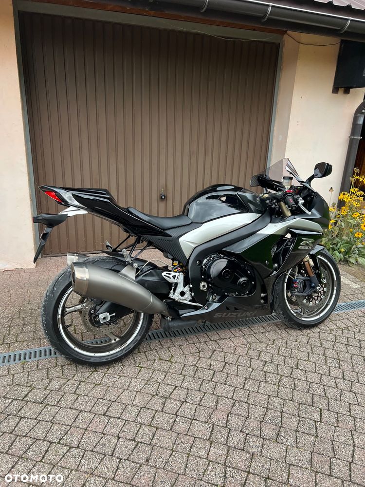 Suzuki GSX-R - 13