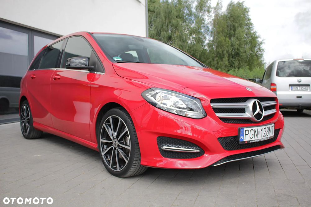 Mercedes-Benz Klasa B 180 UrbanStyle Edition - 6