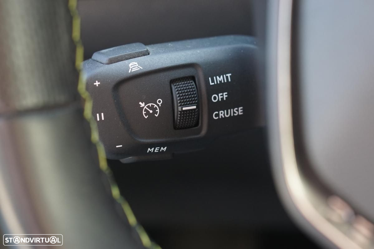 Peugeot e-2008 50 kWh GT - 26