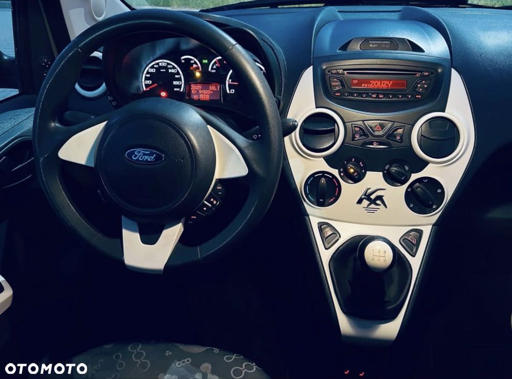 Ford KA - 5