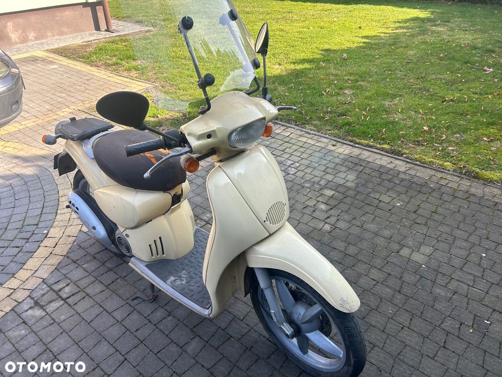 Aprilia Leonardo - 1