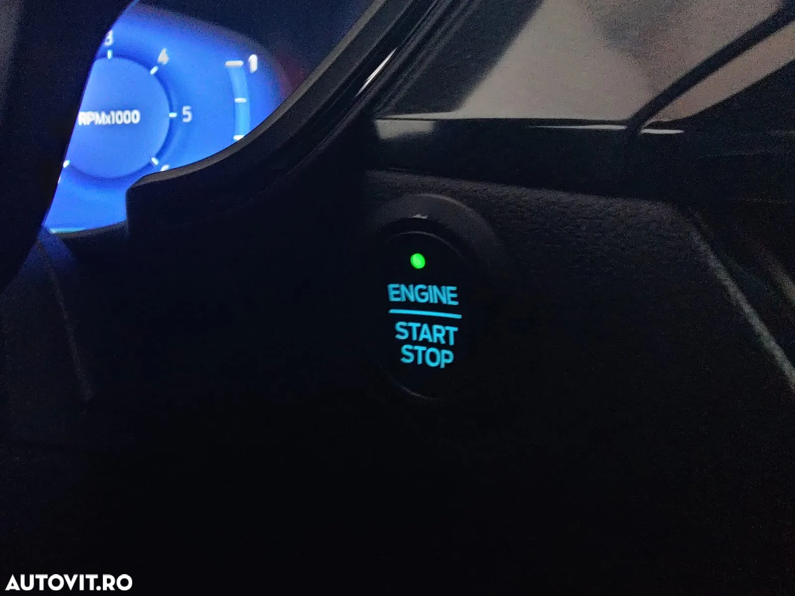 Ford Kuga 2.0 EcoBlue A8 AWD ST Line X - 19