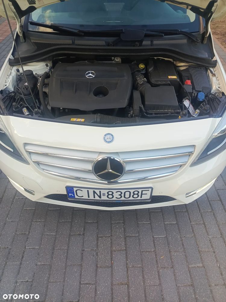 Mercedes-Benz Klasa B 180 CDI BlueEFFICIENCY Edition Style - 29