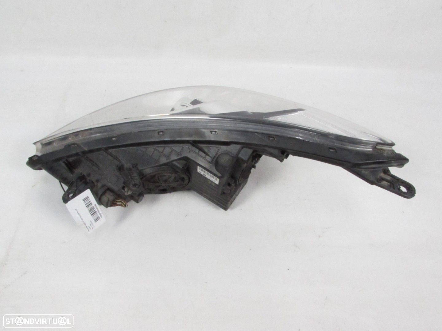 Farol normal Direito Seminovo/ Original HYUNDAI i30 (GD) 92102A6060 - 6