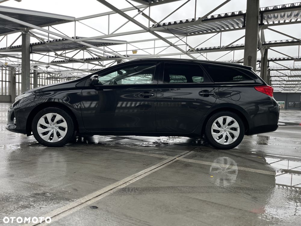Toyota Auris 1.6 Valvematic Comfort - 9