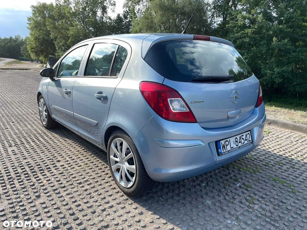 Opel Corsa - 4