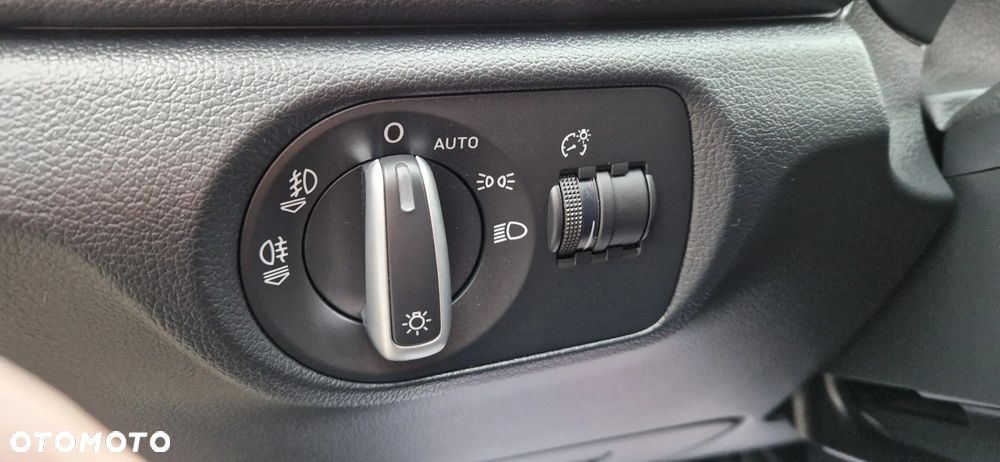 Audi Q3 - 18